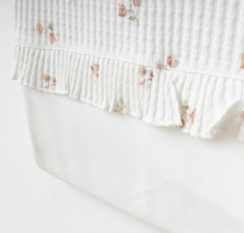  Küçük Çiçekler Beyaz Battaniye 