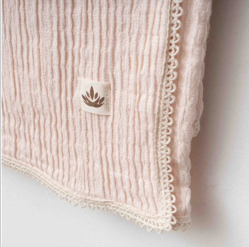 Toz Pembe Müslin Battaniye 